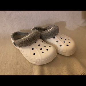 Crocs Baya Fuzz Lined Clogs NWT